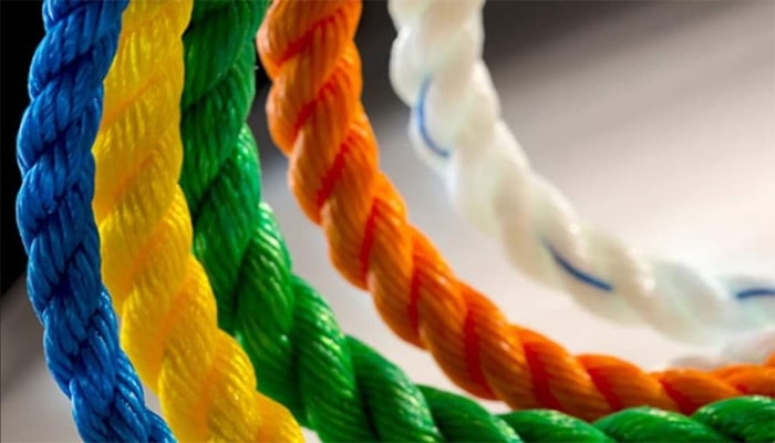 نمونه‌ای از طناب پلاستیکی ساخته شده از پلی اتیلن